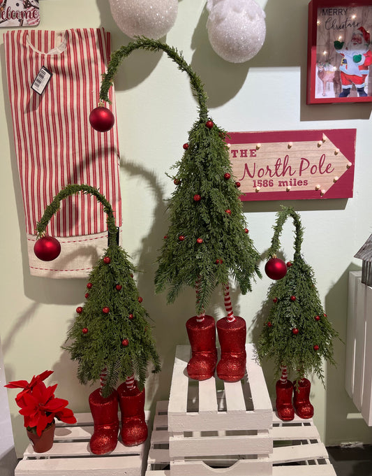 Christmas Tree with Boots 3 Sizes